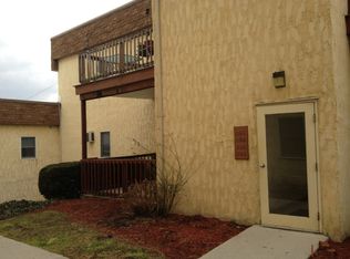 292 W 2nd St, Waynesboro, PA 17268