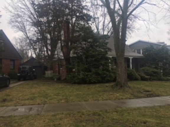 2nd image of 10830 Vernon Ave