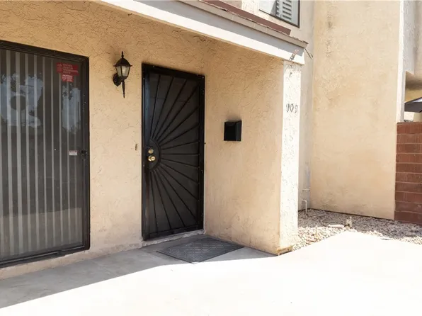 909 W Orangewood Ave, Anaheim, CA 92802