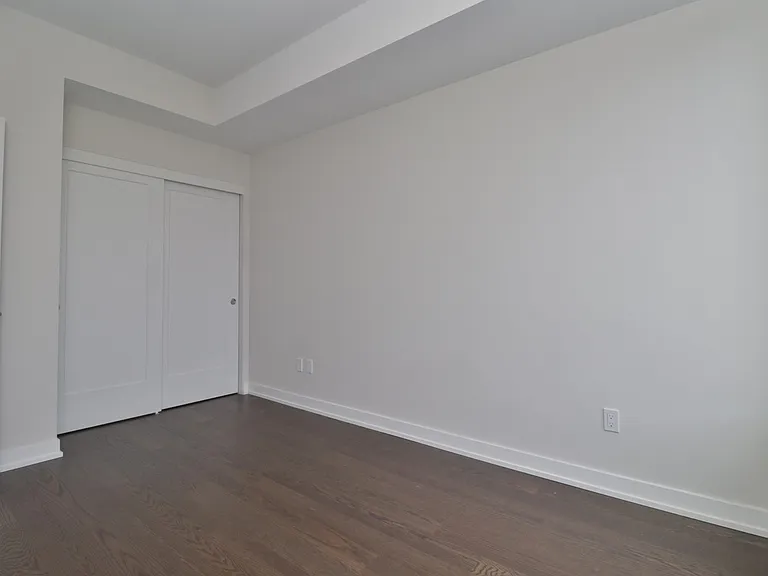 530 De Mazenod Ave #606 — Photo 21