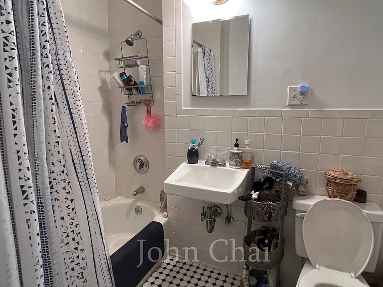 1950 Beacon St #3 — Photo 30