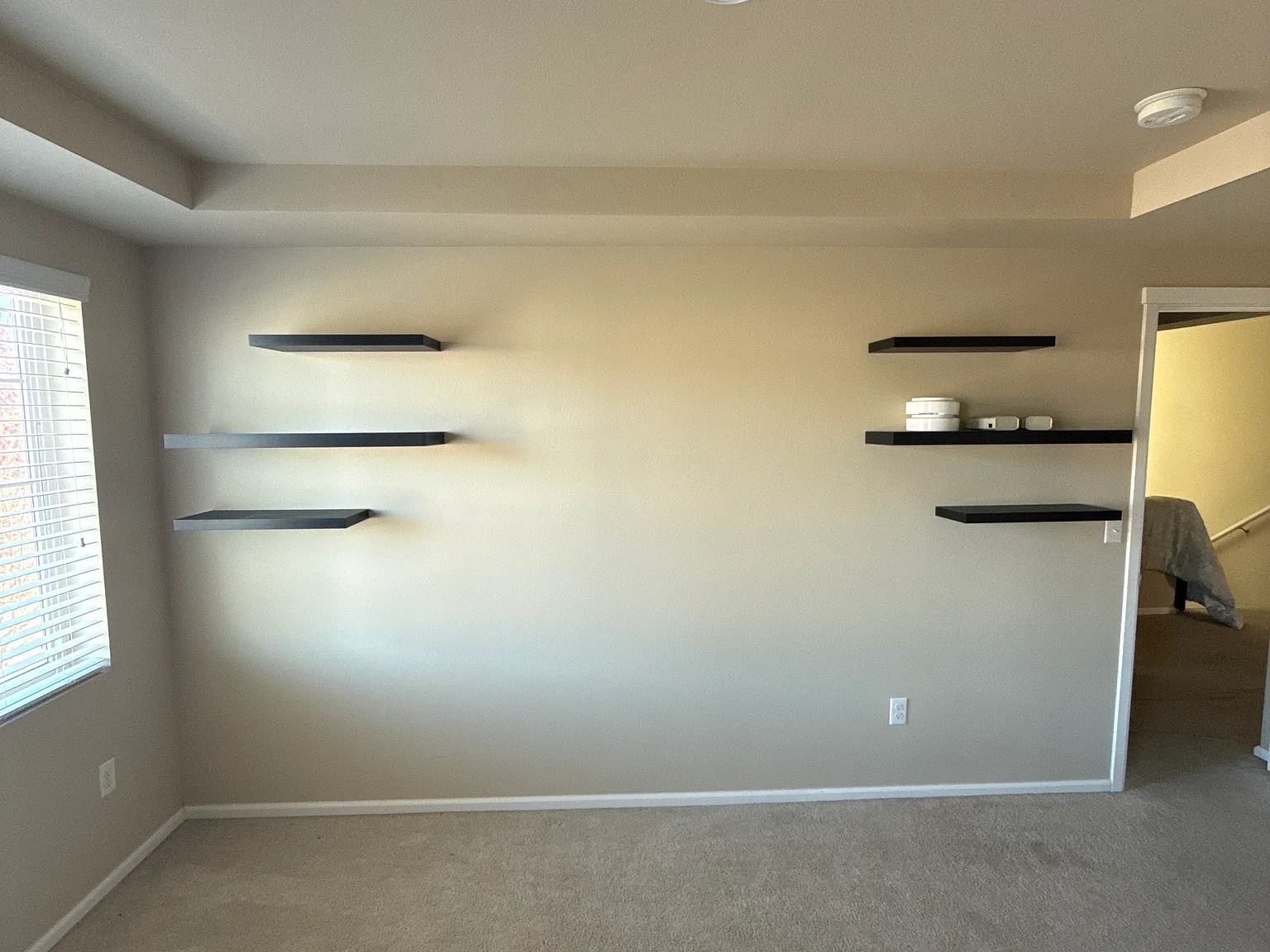 5 bed, 2.5 bath, 2748 sqft, $1,200 — Photo 2