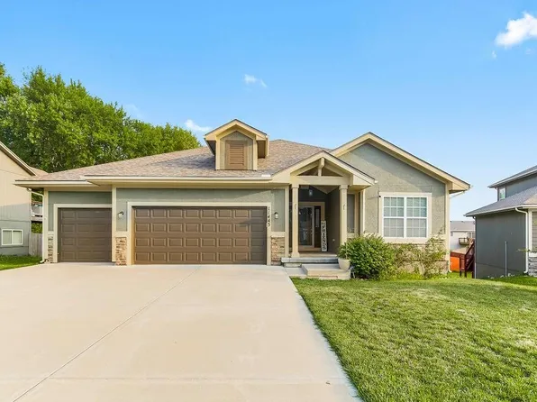 11445 Yecker Ave, Kansas City, KS 66109