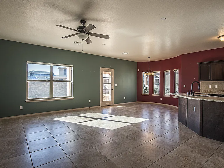 7128 Copper Canyon Dr — Photo 3