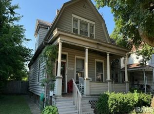 609 Lawton Pl, Fort Wayne, IN 46805