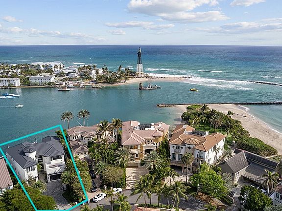 3rd image of 2400 Bay Drive