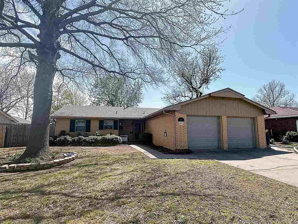 1st image of 4406 NW Cheryl Blvd