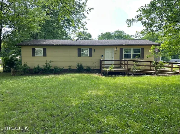 1901 Bradshaw Garden Rd, Knoxville, TN 37912