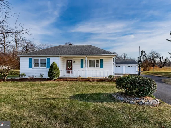 19 Fairfield St, Carlisle, PA 17013