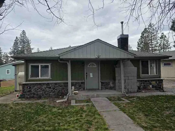 1445 Ieka St, Weed, CA 96094