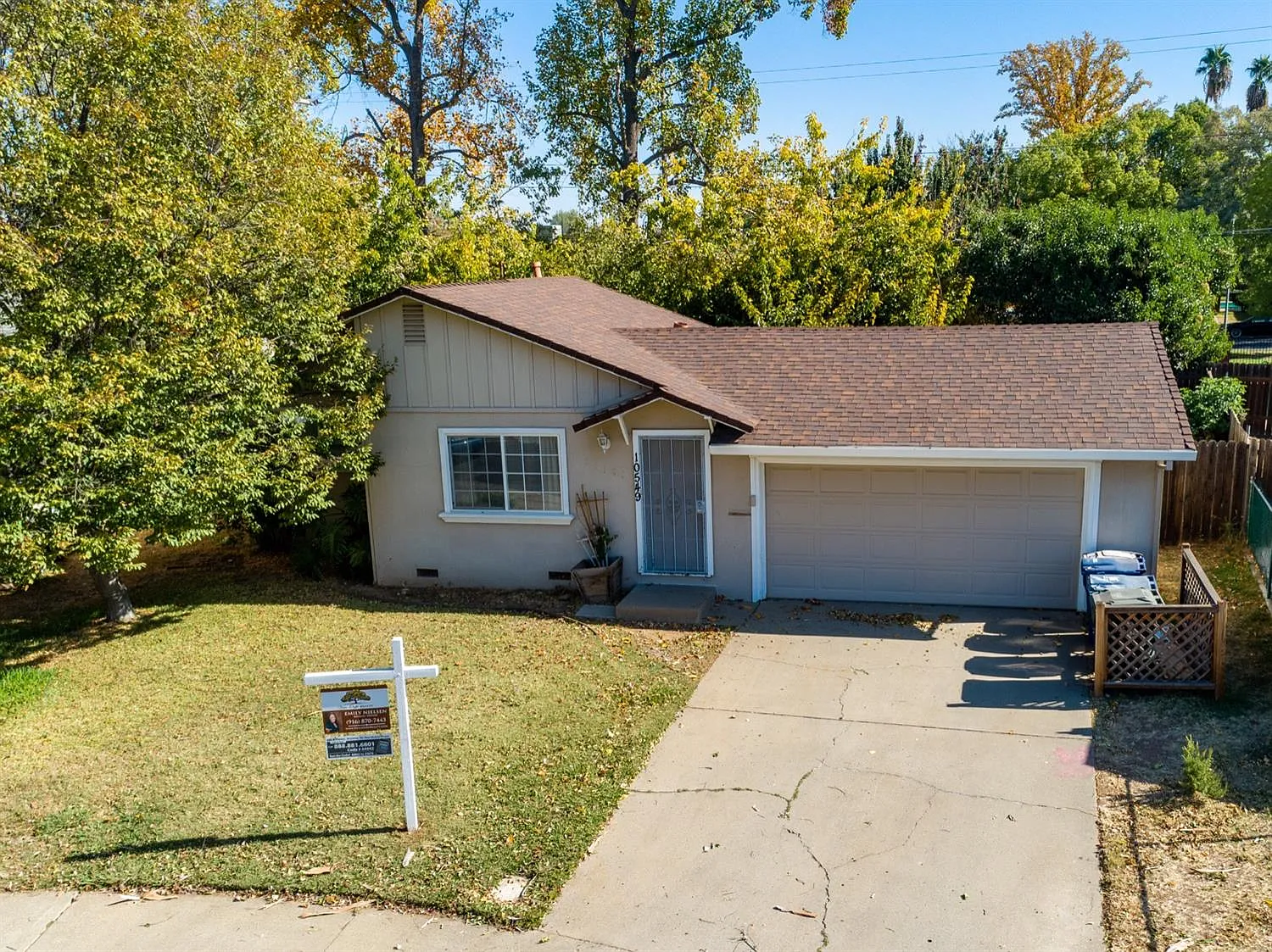 10549 Mills Acres Cir photo 1