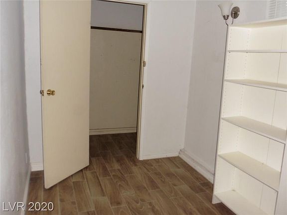 5th image of 5436 Del Monte Ave