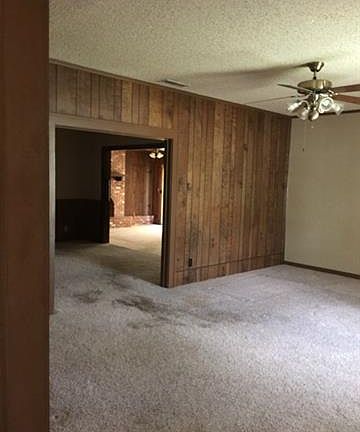 2nd image of 1026 Amarillo St
