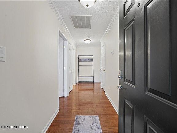 5th image of 4321 Macbeth Way