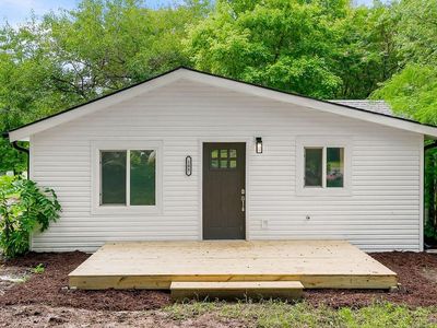 108 S 1st St, Mound City, KS, 66056