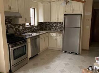 9436 134th Ave FLOOR 2, Ozone Park, NY 11417