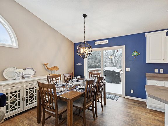 2nd image of 4025 Evergreen Dr