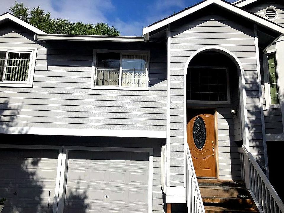 1523 49TH PL SW, EVERETT, WA