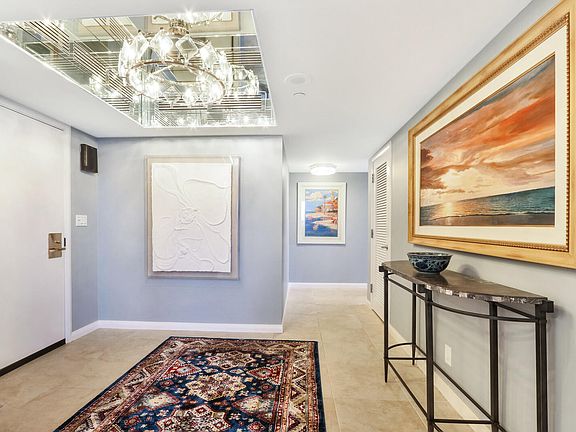 4th image of 100 Lakeshore Dr APT 2156