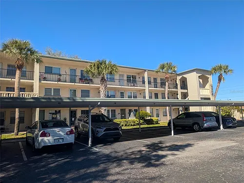 11620 Park Blvd #209 Photo 1