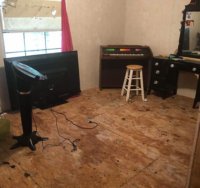 1st image of 2825 Foret Dr