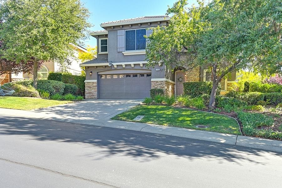 1st image of 1183 Villagio Dr