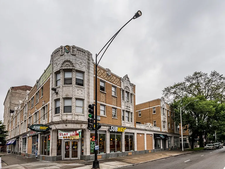 5957 W Madison — Photo 12