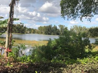 841 NE 182nd Ter, North Miami Beach, FL 33162