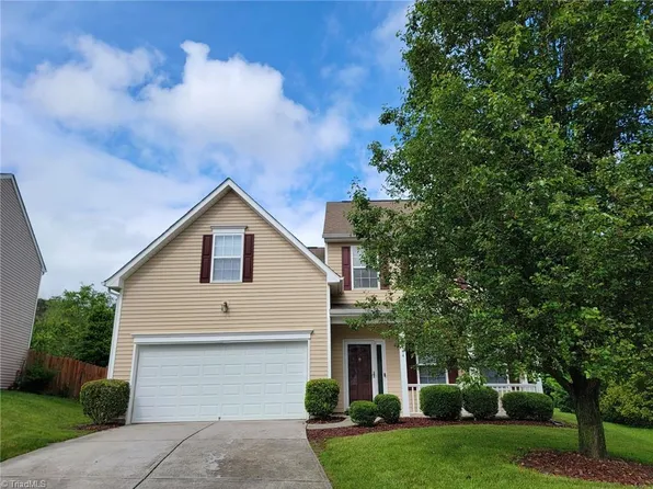 744 Celtic Crossing Dr, High Point, NC 27265