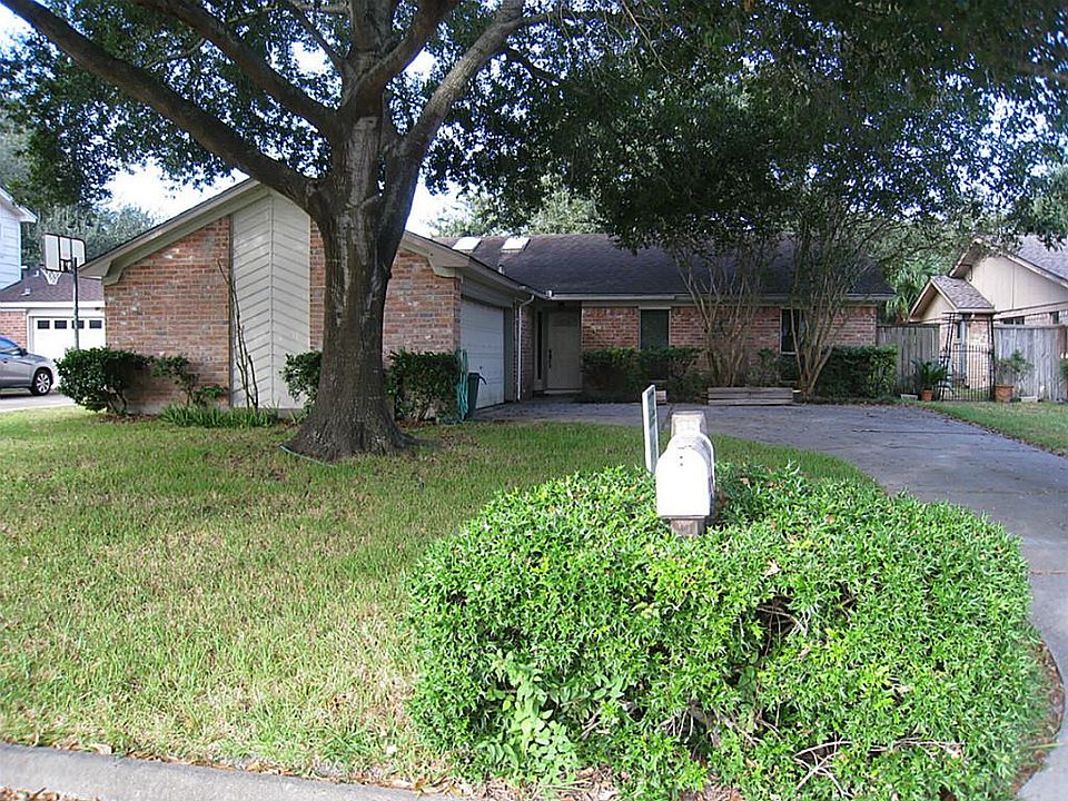 1st image of 11707 Pecan Gap Dr