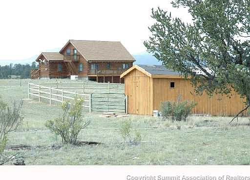 2nd image of 1080 Wapiti Drive