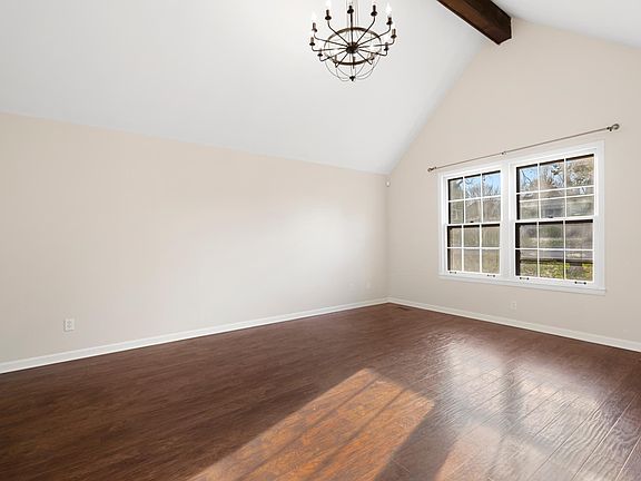 5th image of 805 Fitzpatrick Rd