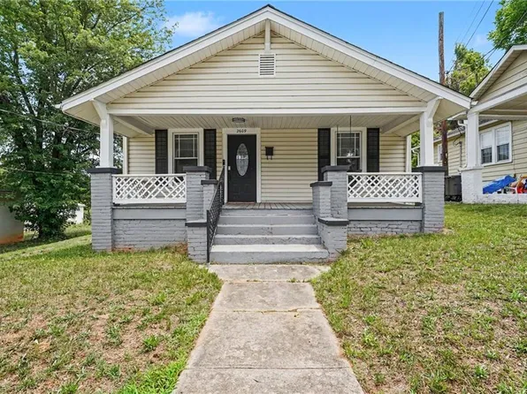 2609 Stockton St, Winston Salem, NC 27127