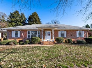 7490 Lexington Dr, Mechanicsville, VA 23111