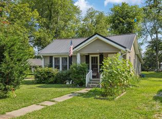 211 W Adams Ave, Lebanon, TN 37087