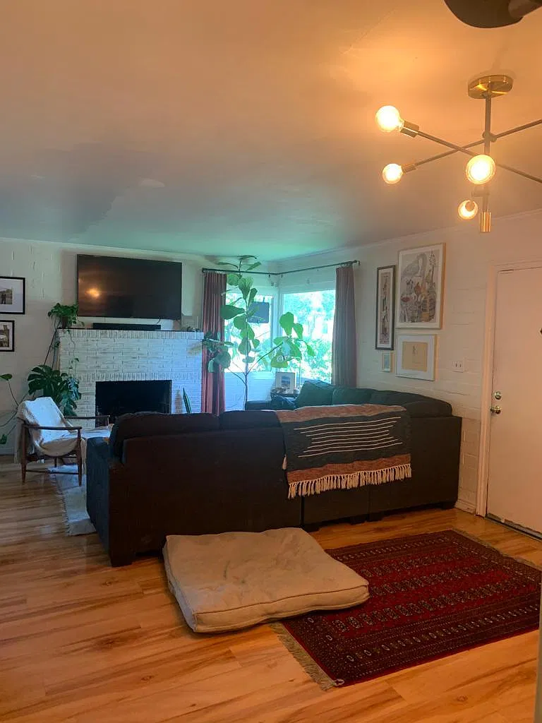 3 bed, 1339 sqft, $2,550 — Photo 3