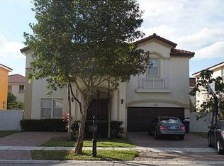 17892 NW 87th Ct, Hialeah, FL 33018