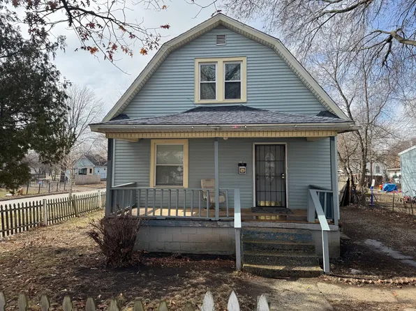 1101 N Market St, Champaign, IL 61820