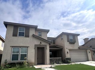 6274 Arcadia St, Corona, CA 92880