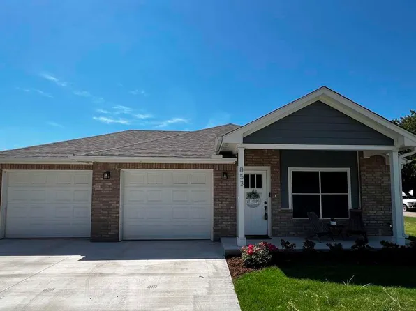 853 N 6th St, Blackwell, OK 74631