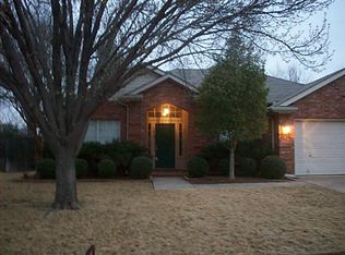 3410 Heathcliff Dr, Mansfield, TX 76063