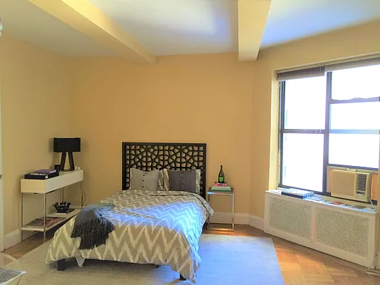 Rented by Owner | media 48