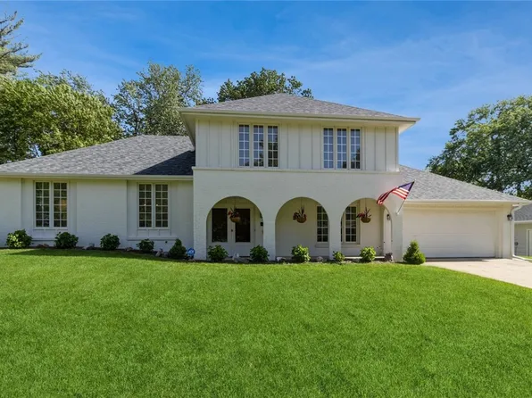 4100 Aspen Dr, West Des Moines, IA 50265