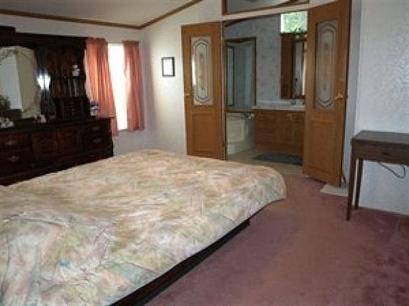 5th image of 15091 Portage St Lot 45