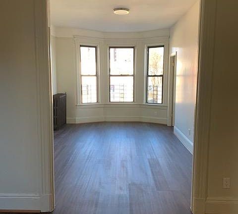 3rd image of 1053 Teller Ave APT 1