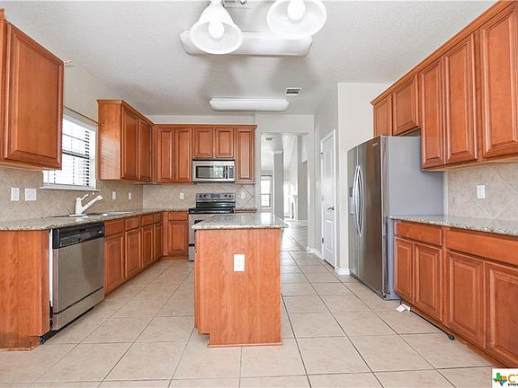 3rd image of 2806 Scottsdale Dr