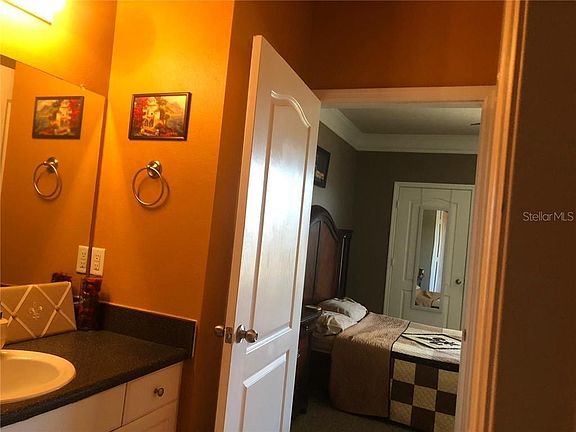 4th image of 8818 Villa View Cir Unit 302
