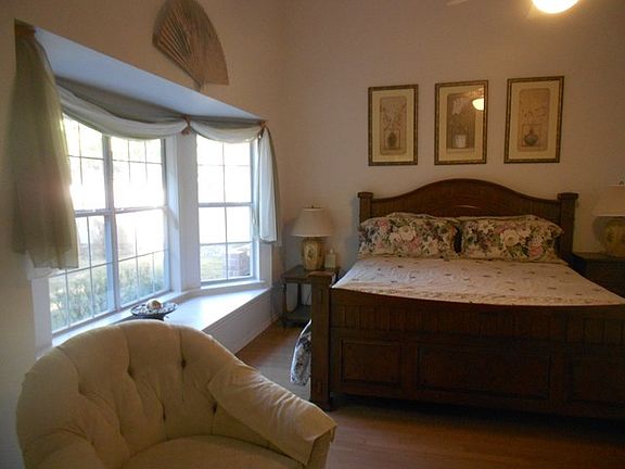 5th image of 1416 Degrasse Dr