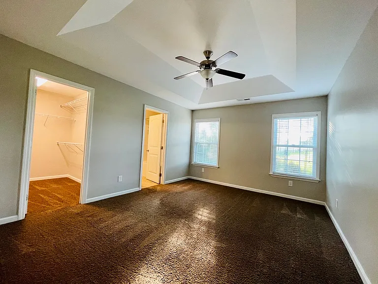1404 Abberbury Dr — Photo 15