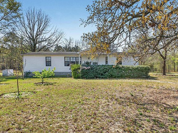 2nd image of 835 Balin Rd